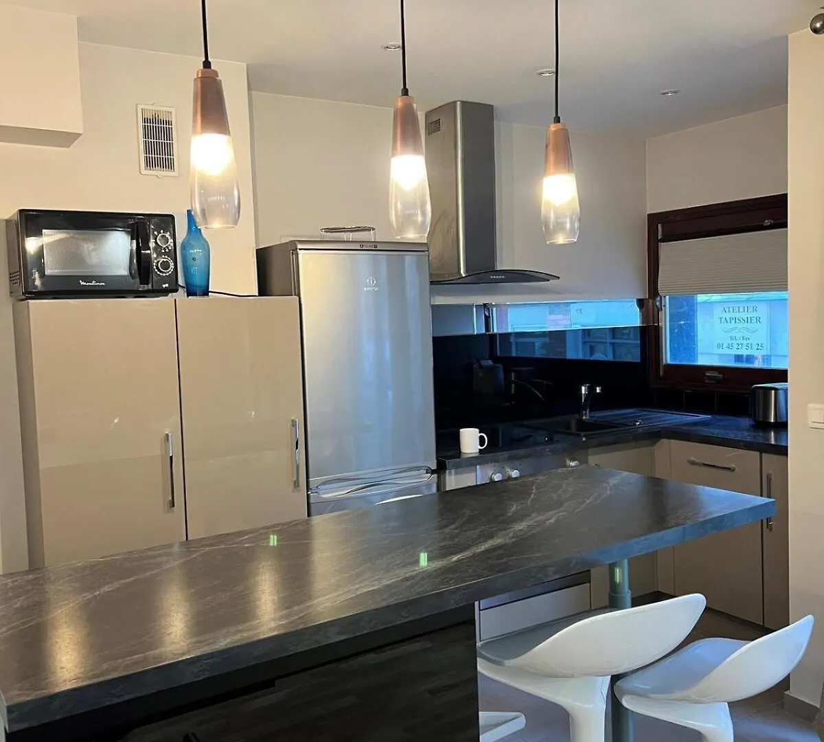 Apartament Luxury Apartement Eiffel Tour Paryż